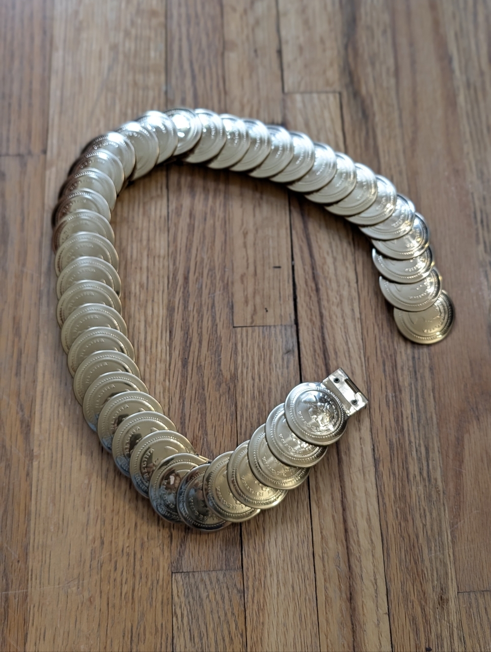 VTG Gold Coin Stretch Belt Regina Elizabeth II Medal Medallion Boho